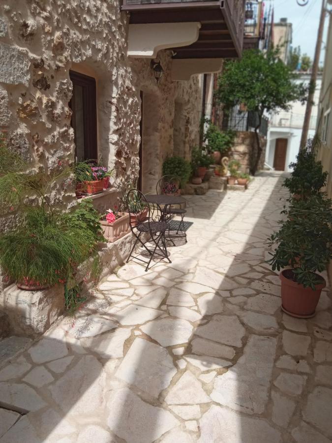 Gs Apartment Gythio Exterior foto